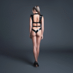 Latex-look bodysuit met power vibe voor stoere looks - Allure - Afbeelding 5
