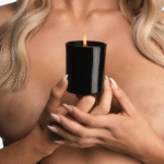 Massagekaars – Lover's Massagekaars, lage smelttemperatuur – Vanille – Bedroom Bliss - Afbeelding 3